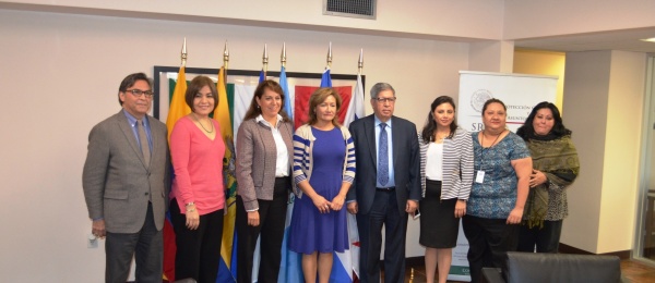 Consulados de Colombia, Ecuador, El Salvador, Guatemala, Honduras, México y Panamá en Houston firman memorando para proteger a las víctimas de violencia de género